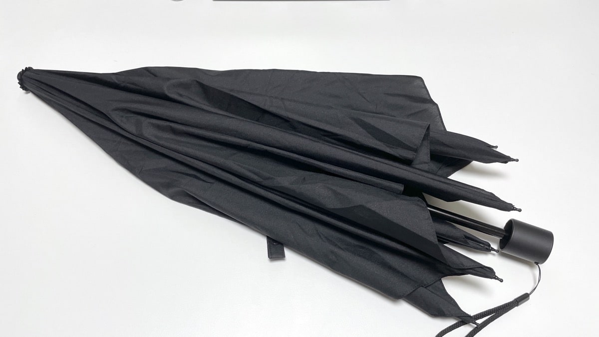 muji-long-umbrella-deformation-2